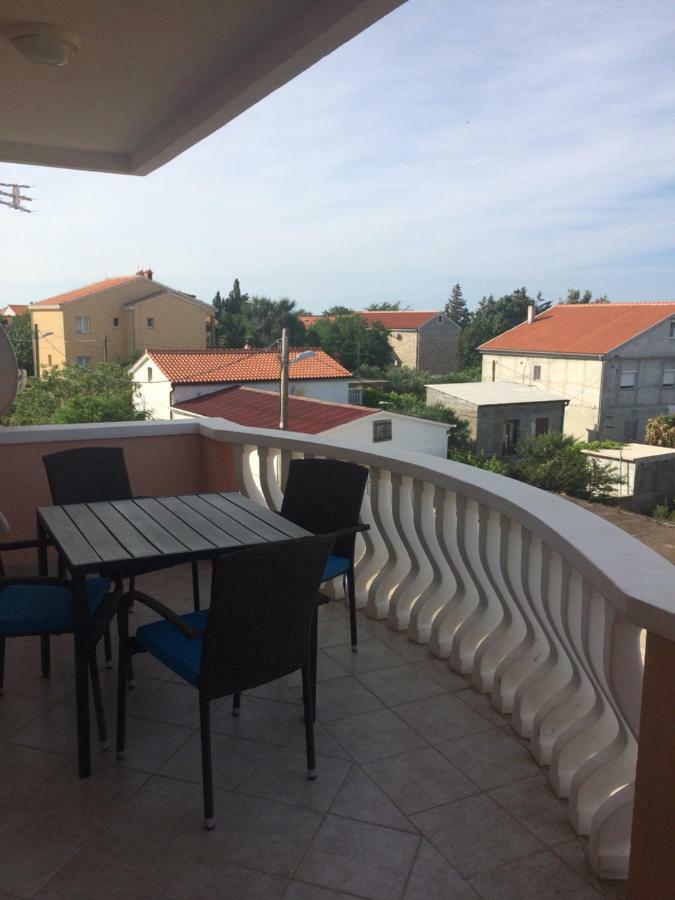 Apartments Sofija Vrsi Exteriör bild